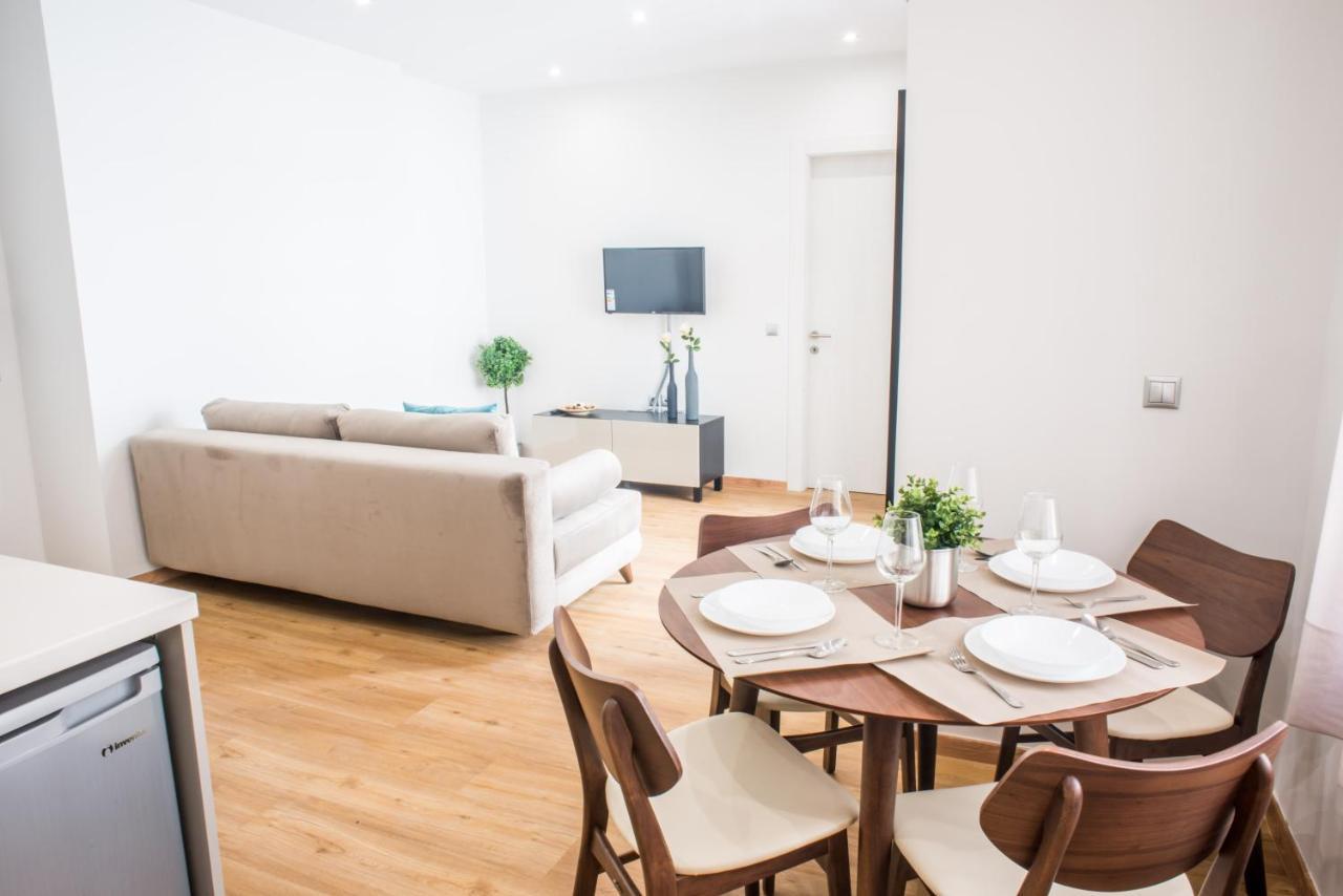 A23 Sunny & Cosy Suite With Balcony Near Parthenon Athens Exterior photo